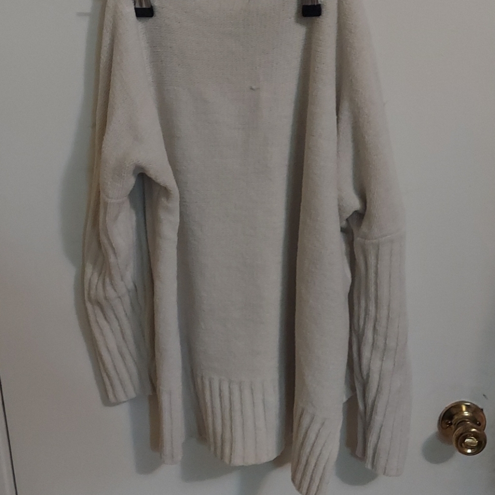 Sweater - Picture 2 of 2